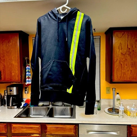 Cult of individuality Men’s waxed/coated reflective black hoodie jacket medium - Picture 4 of 4